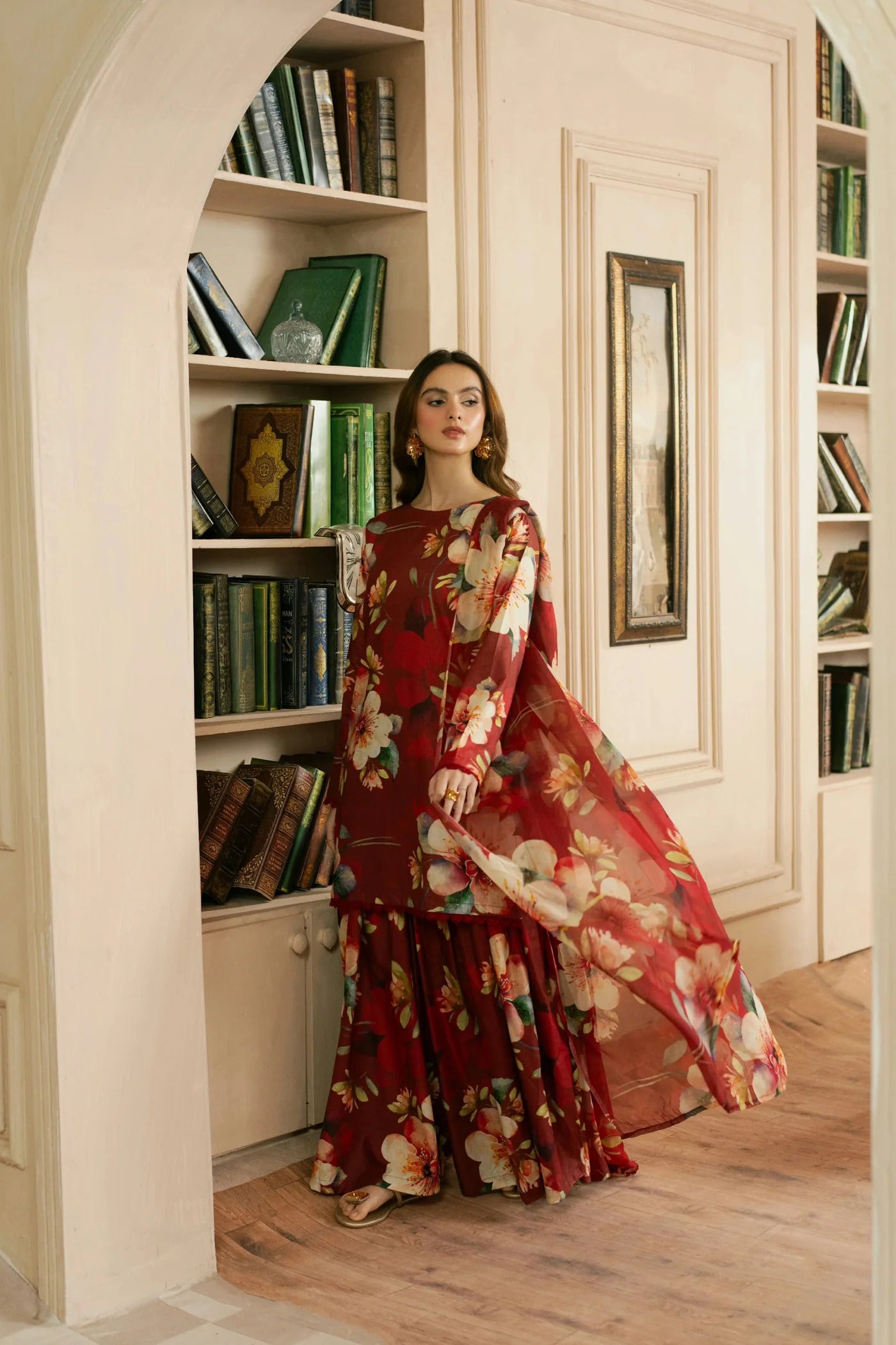 Unstitched Breeze Lawn Suit, All Over Stylish Printed Summer Wear Collection – Random Article VG- 53