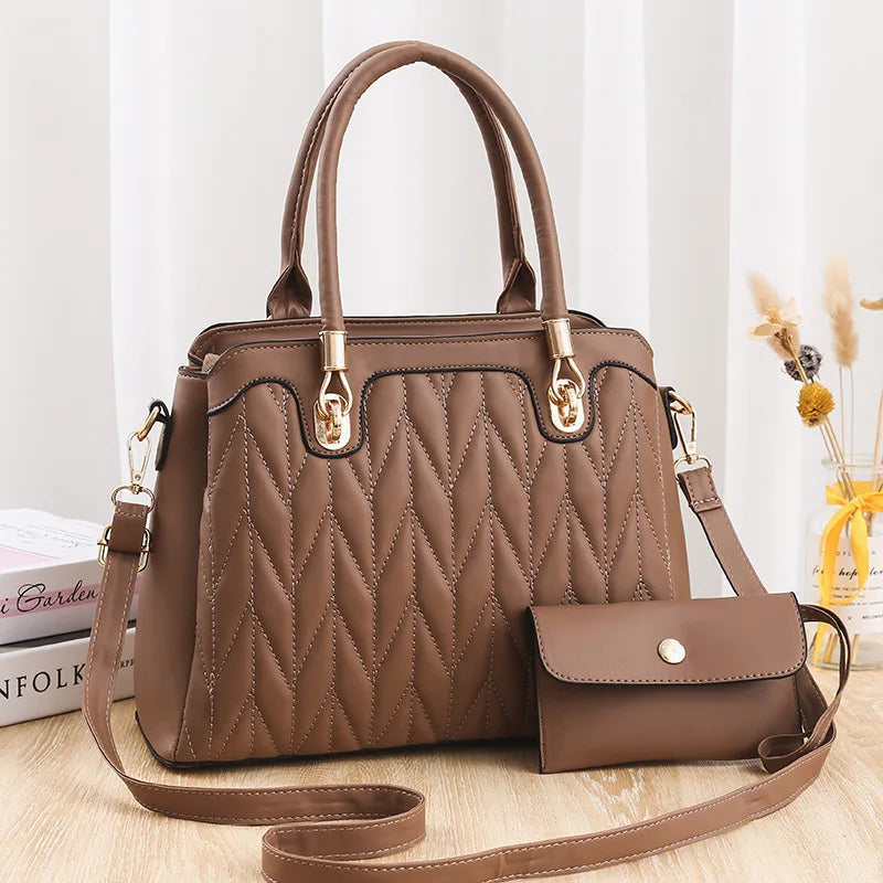 2024 Fashion New Women's Shoulder Bag Wrinkled PU Handbag Luxury Brand Designer Crossbody Bag Large Capacity Commuter Tote Bag