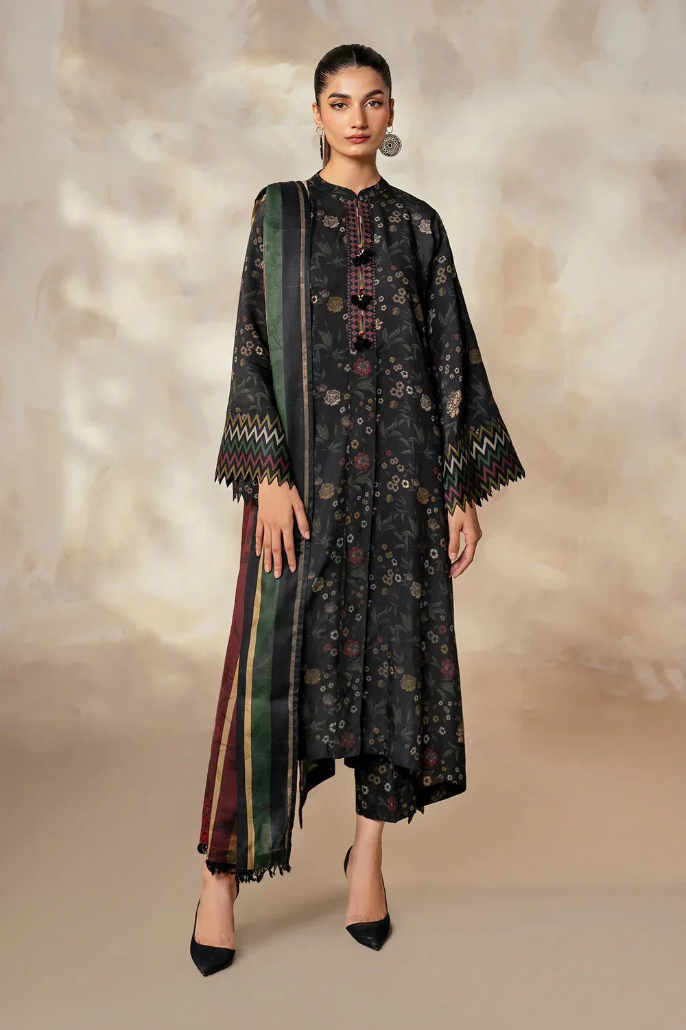 Unstitched Breeze Lawn Suit, All Over Stylish Printed Summer Wear Collection – Random Article VG- 61