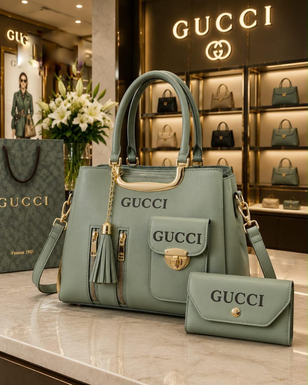 2 PICS BRANDED HAND BAGS FOR GIRLS