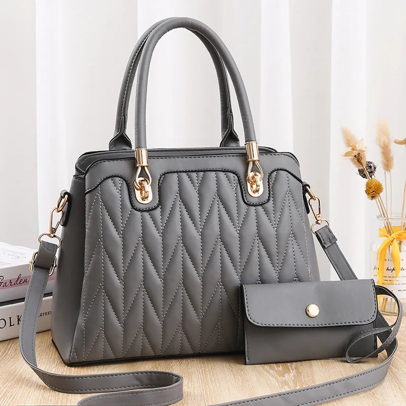 2024 Fashion New Women's Shoulder Bag Wrinkled PU Handbag Luxury Brand Designer Crossbody Bag Large Capacity Commuter Tote Bag