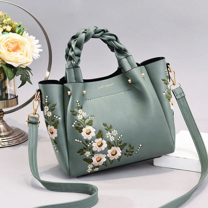 Exquisite Flower Embroidered Women's Bag 2024 New Korean Fashion Shoulder Bag Women's Crossbody Bags Trendy Women's Handbag