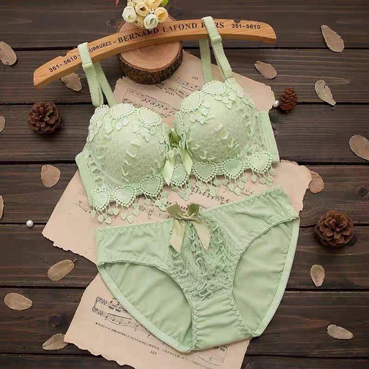 New Style 2024 Double padded Bra push up for All womem and girls