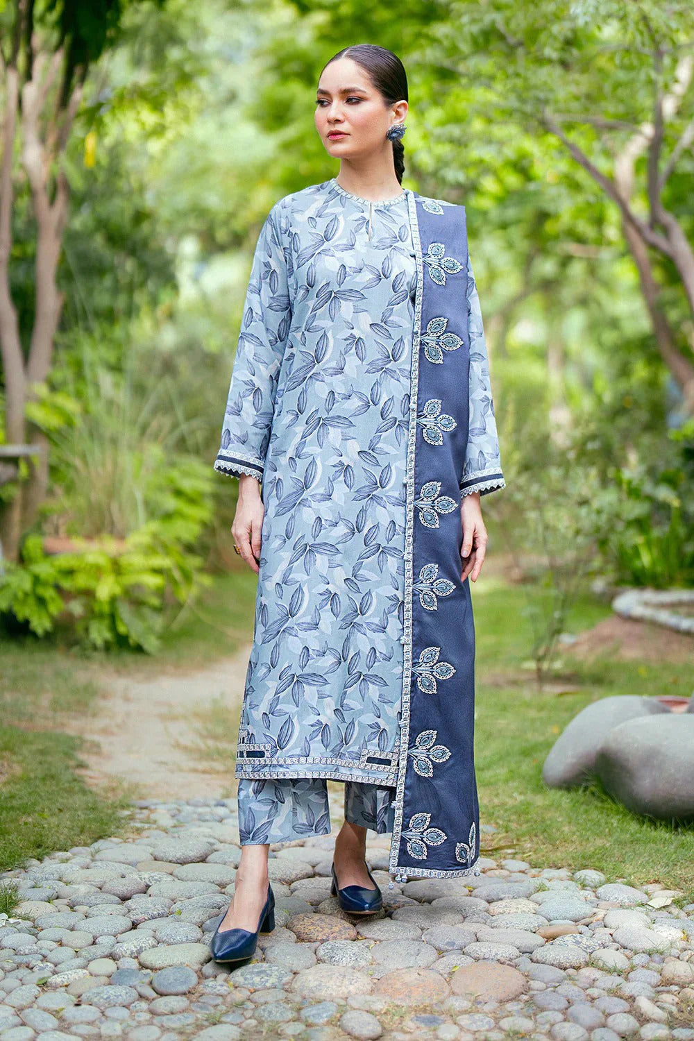 Unstitched Breeze Lawn Suit, All Over Stylish Printed Summer Wear Collection – Random Article VG- 70